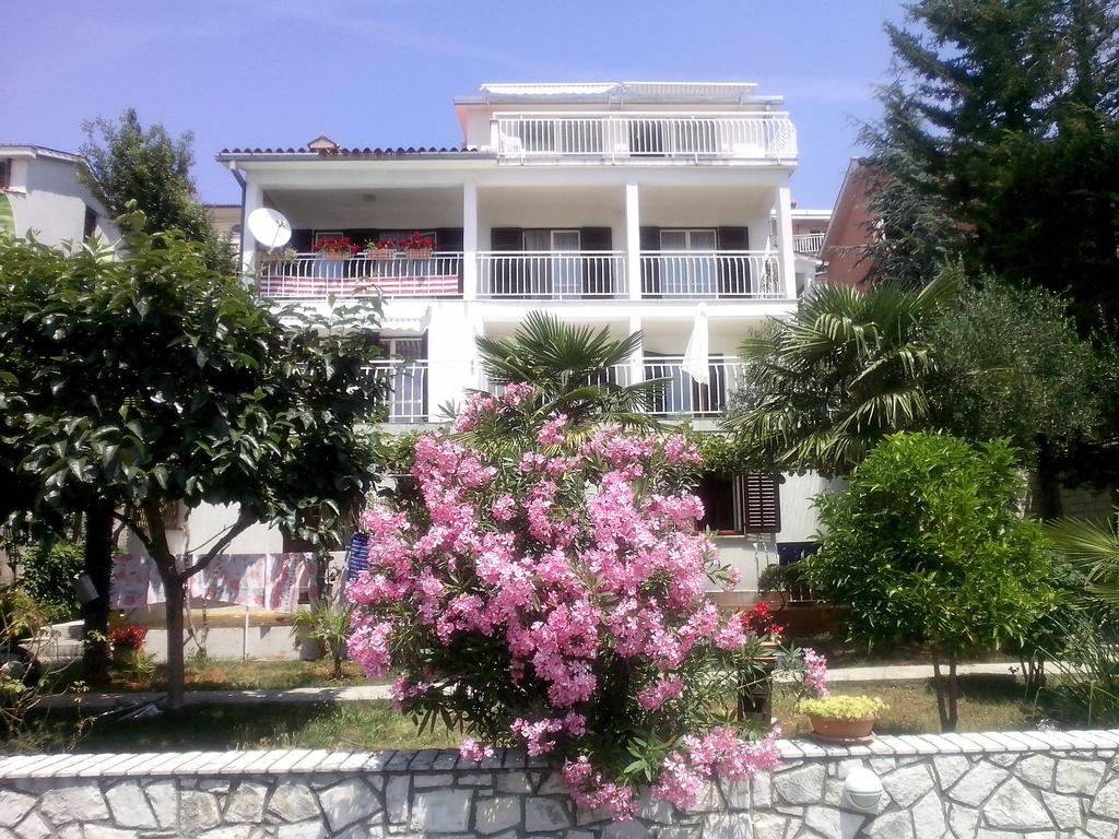Apartment Sandra Rabac Oda fotoğraf